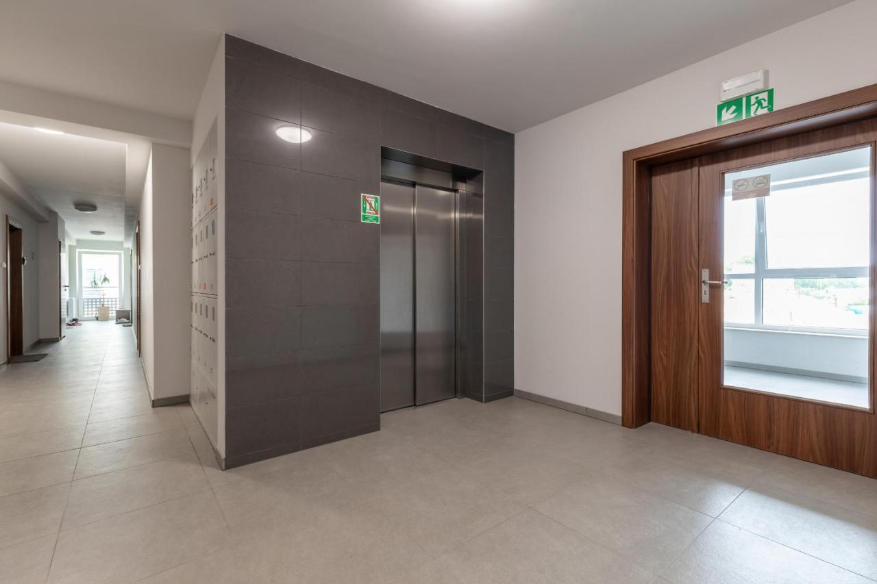 Stylish Apartment Grunwaldzka 49 By Noclegi Renters Svinoústí Exteriér fotografie
